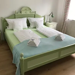 Apartment Gaestetraeume Im Viertel